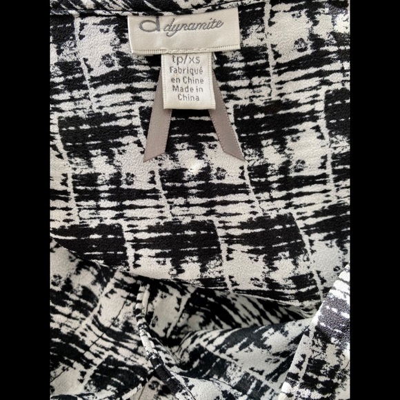 Dynamite black white sleeveless blouse XS - Picture 4 of 5